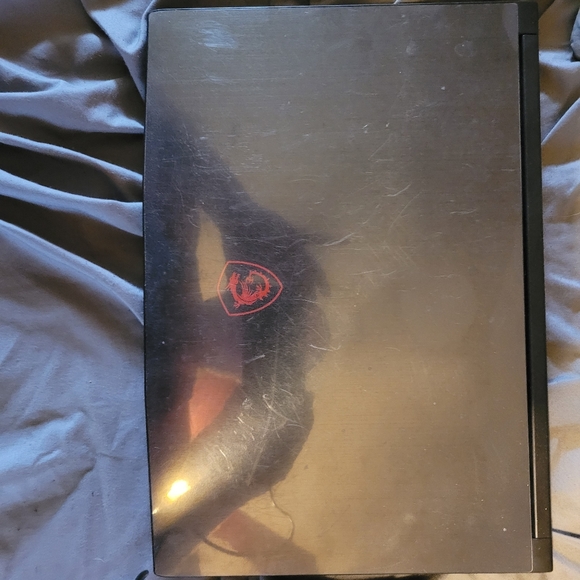 Laptop - Picture 9 of 9